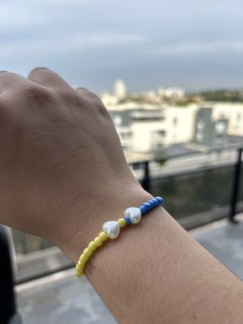 Bracelet Double Cœur Bleu Et Jaune Pâle